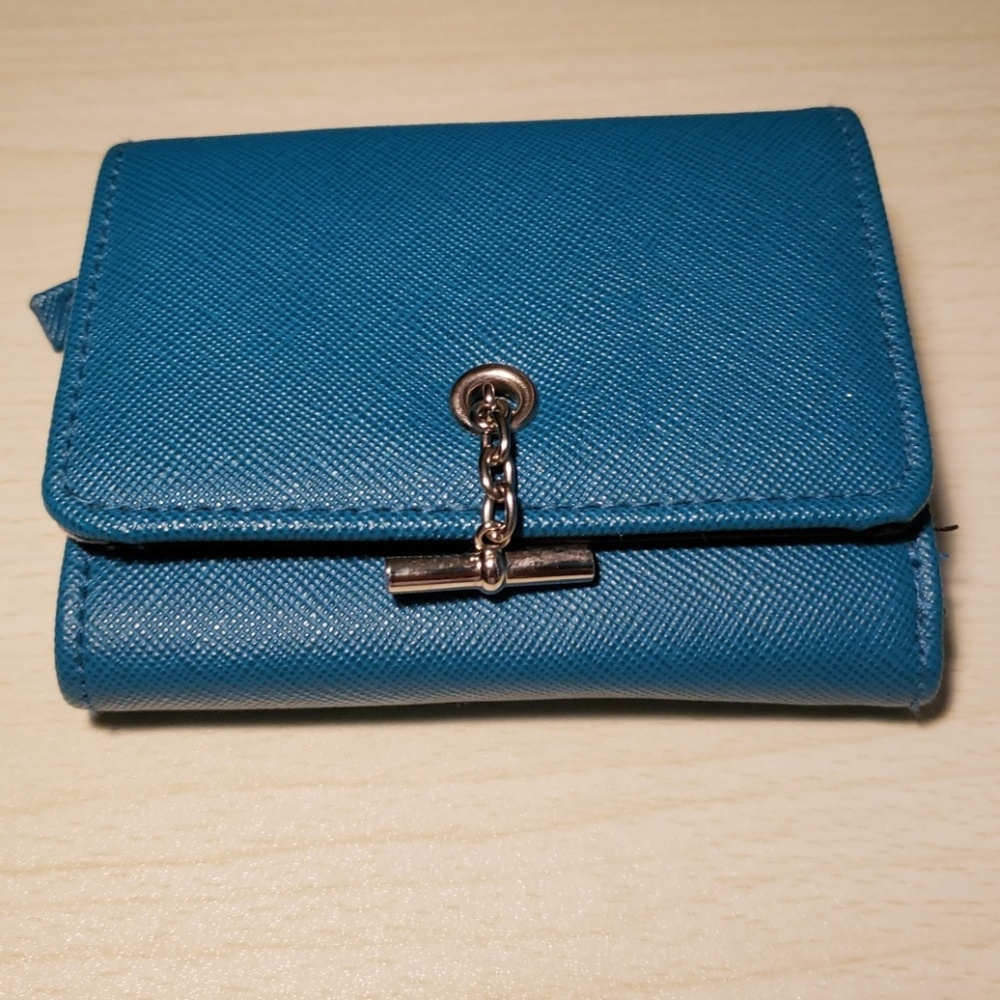 EUC- Nautica Wallet